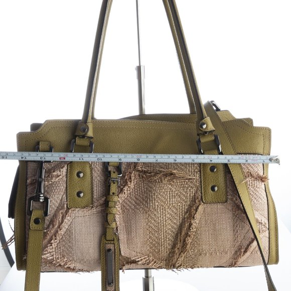 Runway! Burberry Raffia Purse / Bag - Picture 13 of 16